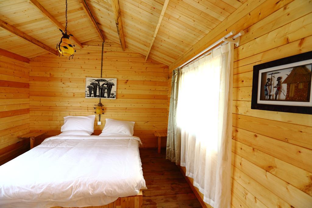 Jambo Mara Safari Lodge Ololaimutiek 部屋 写真